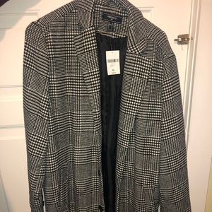 Plaid black and white trench coat Brand new